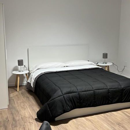Business Home Piazza Cesare Battisti B&B Residence Foggia Buitenkant foto